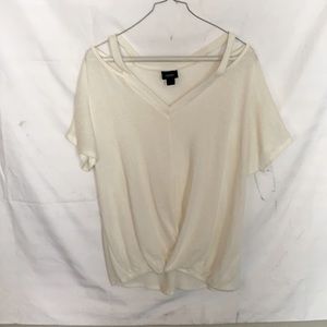Women’s peekaboo shirt